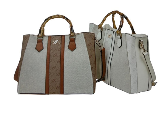 SHOULDER BAG Dimensions: 31x25,5x 13,5 cm
